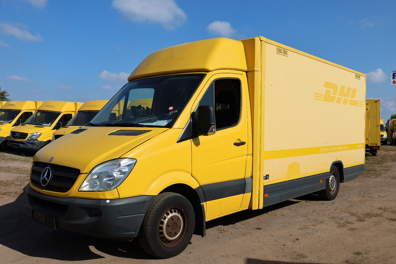Mercedes-Benz Sprinter II Pritsche/ Koffer/Regalsystem - Box van: picture 1 Mercedes-Benz Sprinter II Pritsche/ Koffer/Regalsystem - Box van: picture 1