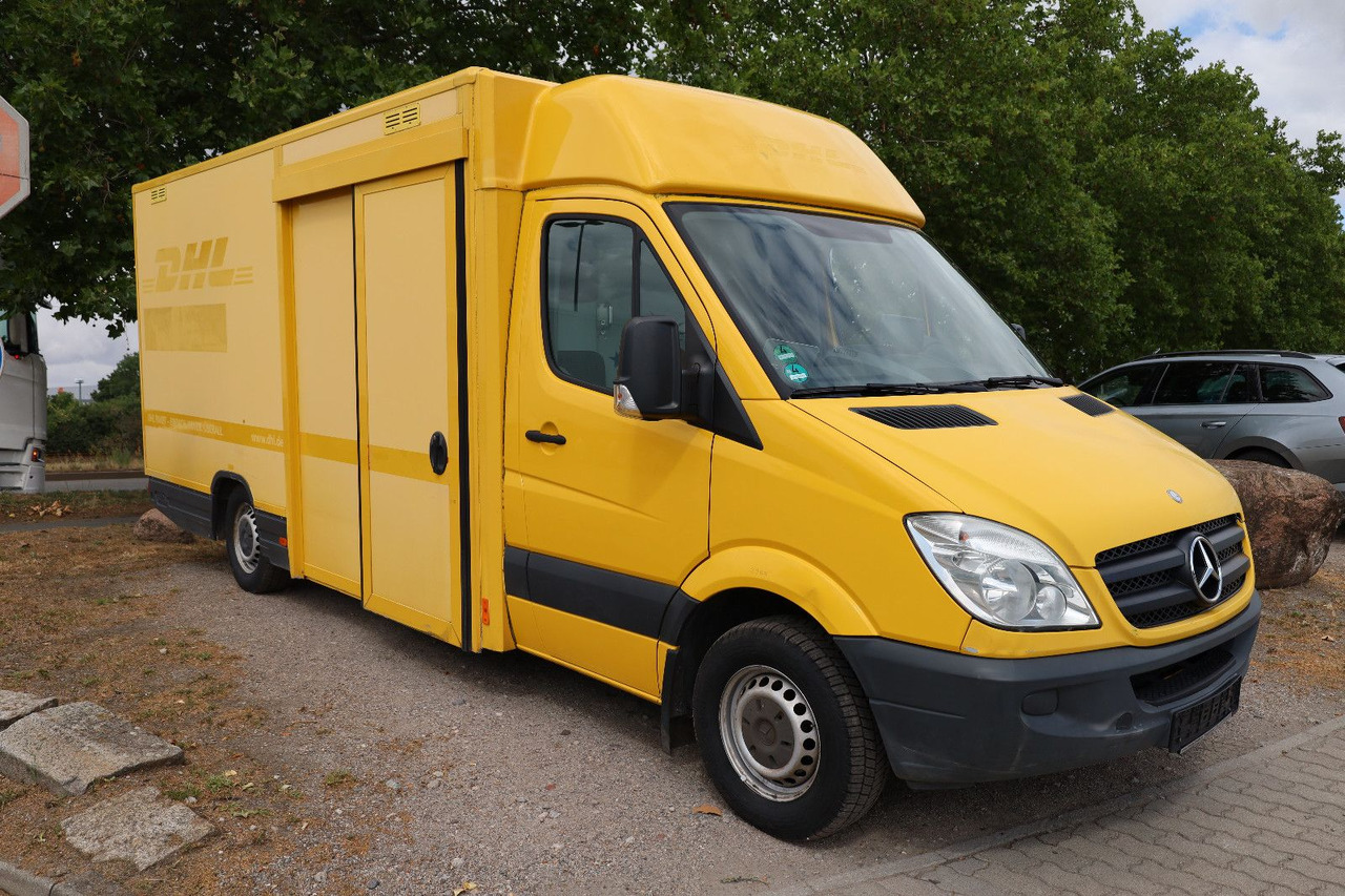 Mercedes-Benz Sprinter II Pritsche/ Koffer/Regalsystem - Box van: picture 2 Mercedes-Benz Sprinter II Pritsche/ Koffer/Regalsystem - Box van: picture 2