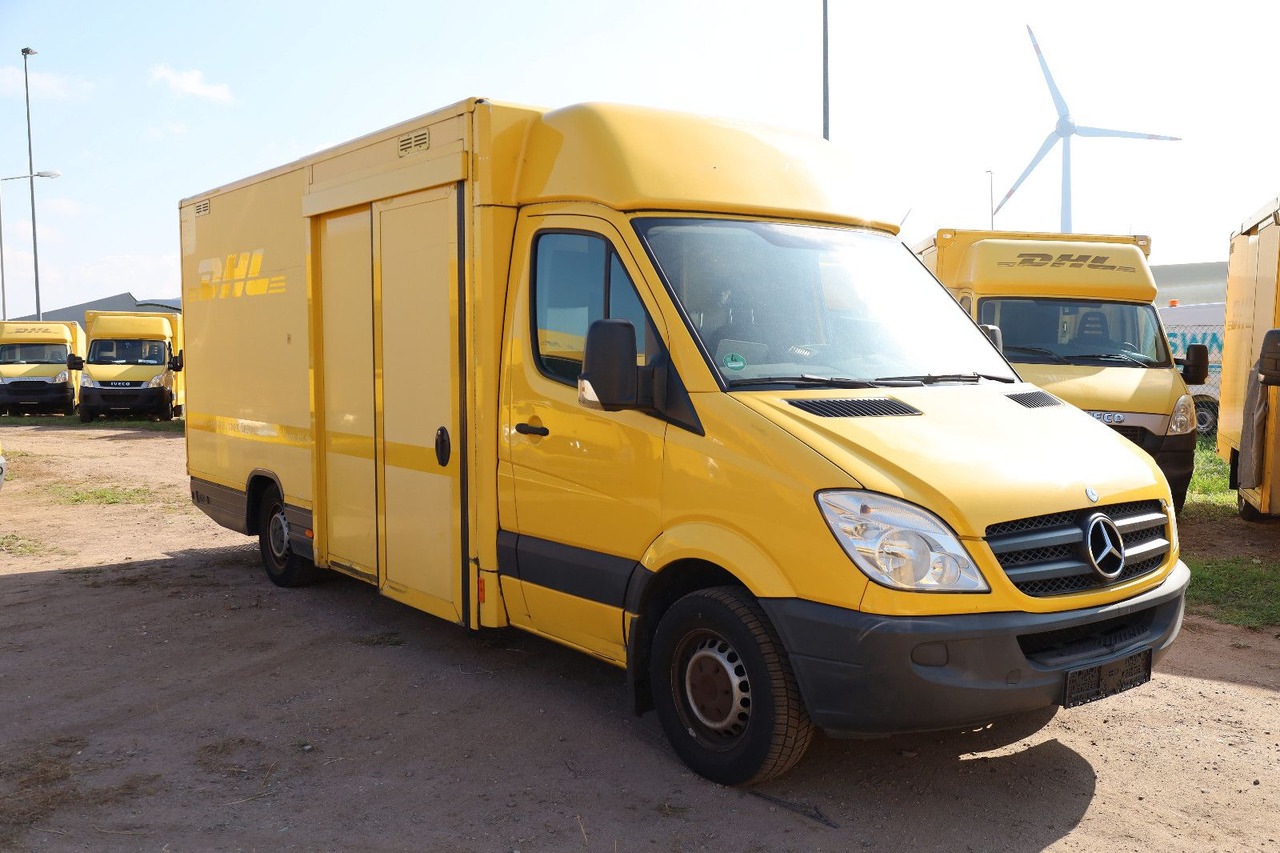 Mercedes-Benz Sprinter II Pritsche/ Koffer/Regalsystem - Box van: picture 2 Mercedes-Benz Sprinter II Pritsche/ Koffer/Regalsystem - Box van: picture 2