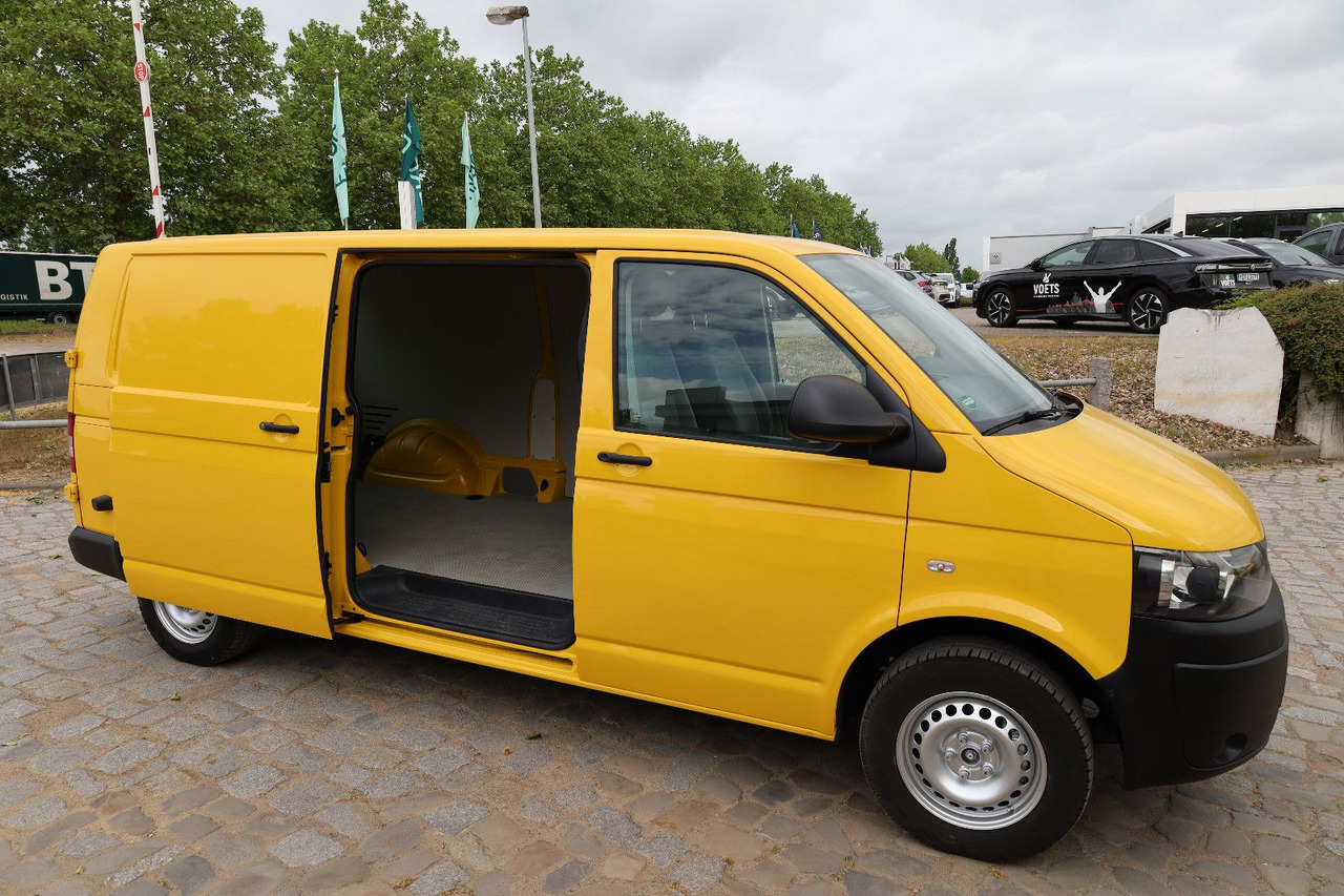 Volkswagen T5 Transporter MAXI 2.0 TDI/EU5/Flügeltüren - Small van: picture 4 Volkswagen T5 Transporter MAXI 2.0 TDI/EU5/Flügeltüren - Small van: picture 4