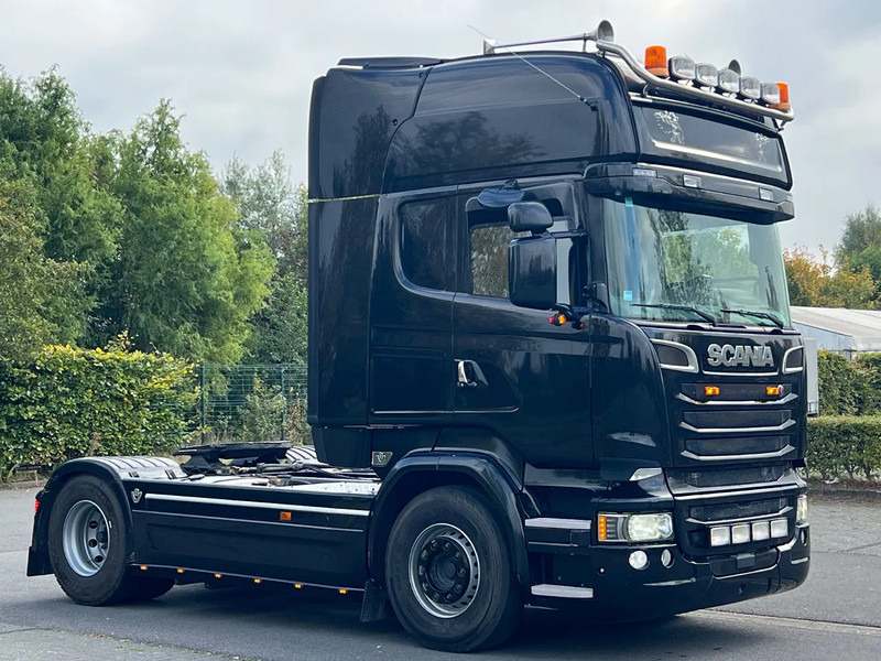 Scania R580 *Full Air X6*R580 TOPLINE*Manual Gearbox-Retarder*PTO* - Tractor unit: picture 3 Scania R580 *Full Air X6*R580 TOPLINE*Manual Gearbox-Retarder*PTO* - Tractor unit: picture 3