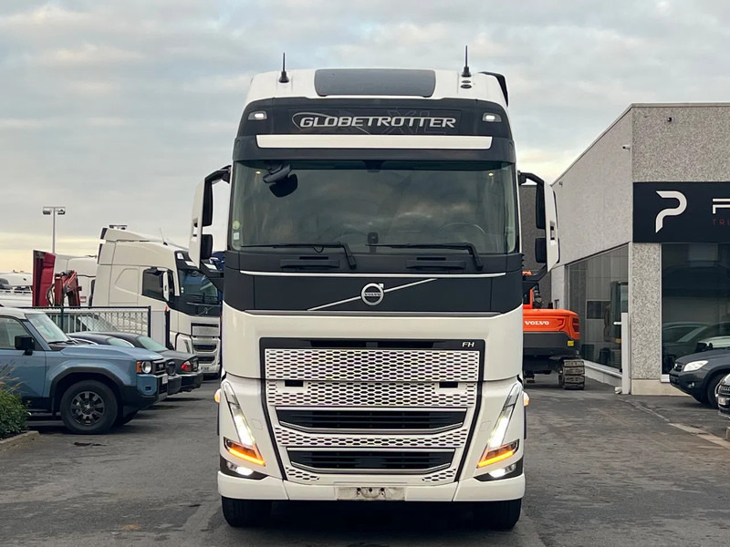 Volvo FH 500 XL CABINE**Prod 2022*FH 500 XL full colour* - Tractor unit: picture 2 Volvo FH 500 XL CABINE**Prod 2022*FH 500 XL full colour* - Tractor unit: picture 2