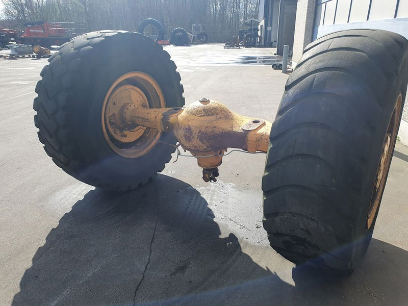 Vissers Mechanisatie As met banden - Axle and parts for Truck: picture 1 Vissers Mechanisatie As met banden - Axle and parts for Truck: picture 1