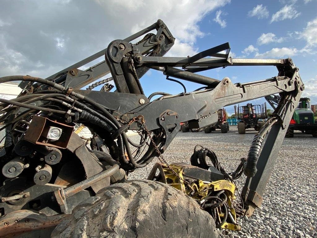 John Deere 1470 E - Forestry harvester: picture 5 John Deere 1470 E - Forestry harvester: picture 5