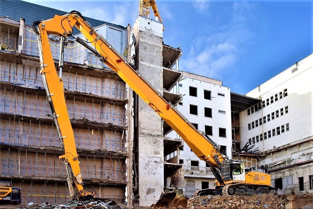 AME Demolition Boom (26-40 Meter) - Boom for Excavator: picture 3 AME Demolition Boom (26-40 Meter) - Boom for Excavator: picture 3