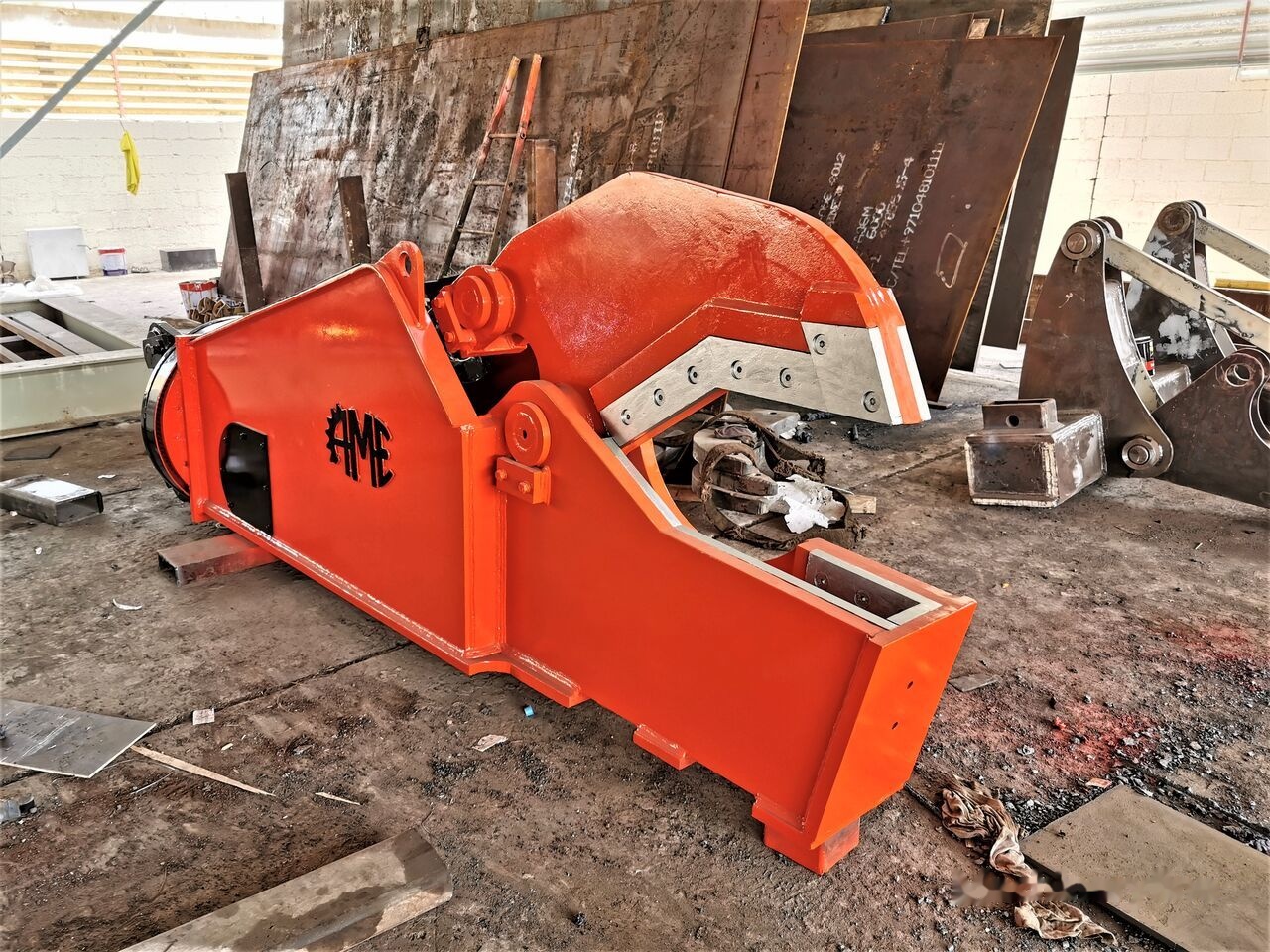 AME Hydraulic Steel Shear Jaw - Demolition shears for Excavator: picture 1 AME Hydraulic Steel Shear Jaw - Demolition shears for Excavator: picture 1