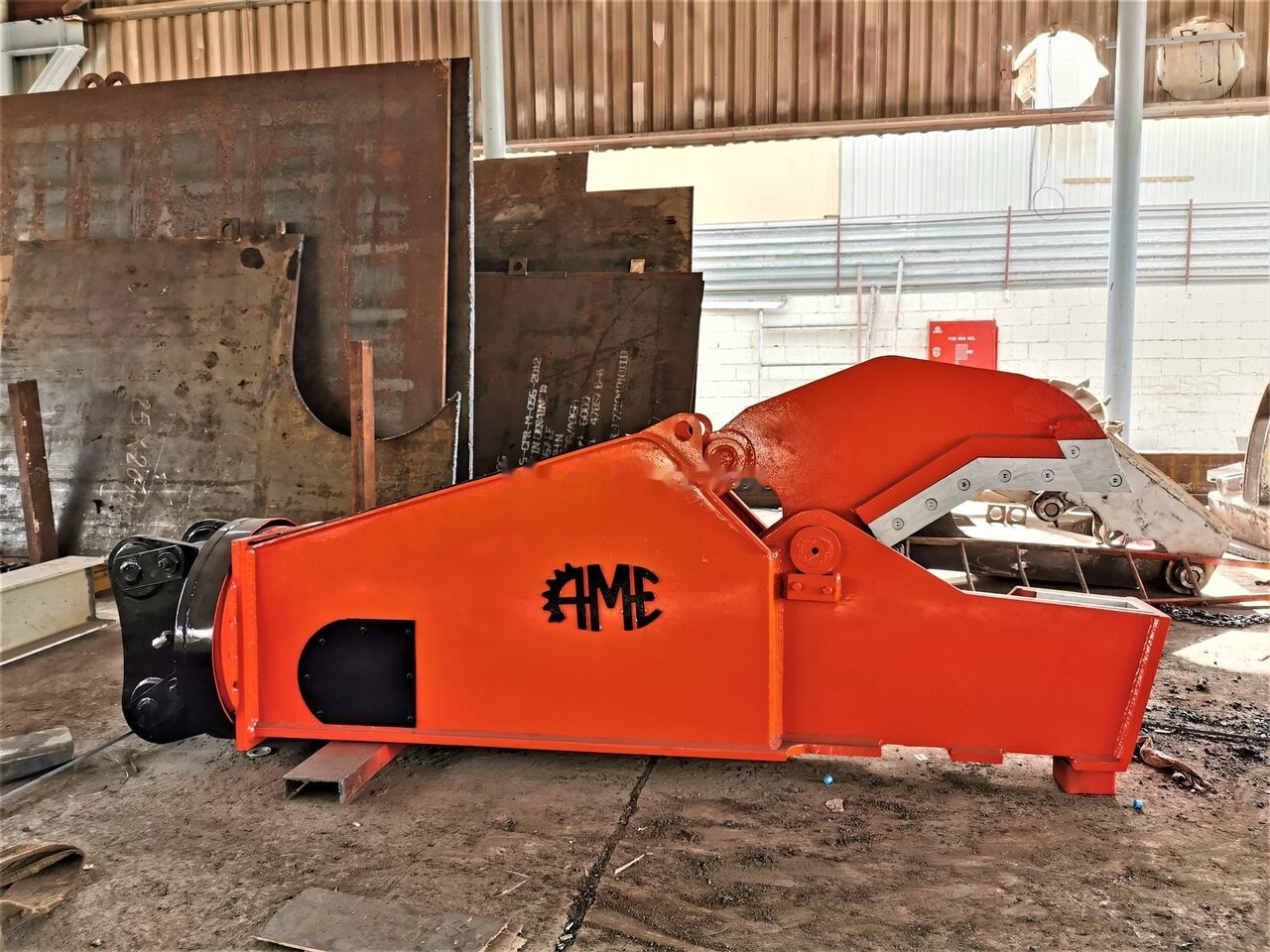 AME Hydraulic Steel Shear Jaw - Demolition shears for Excavator: picture 5 AME Hydraulic Steel Shear Jaw - Demolition shears for Excavator: picture 5