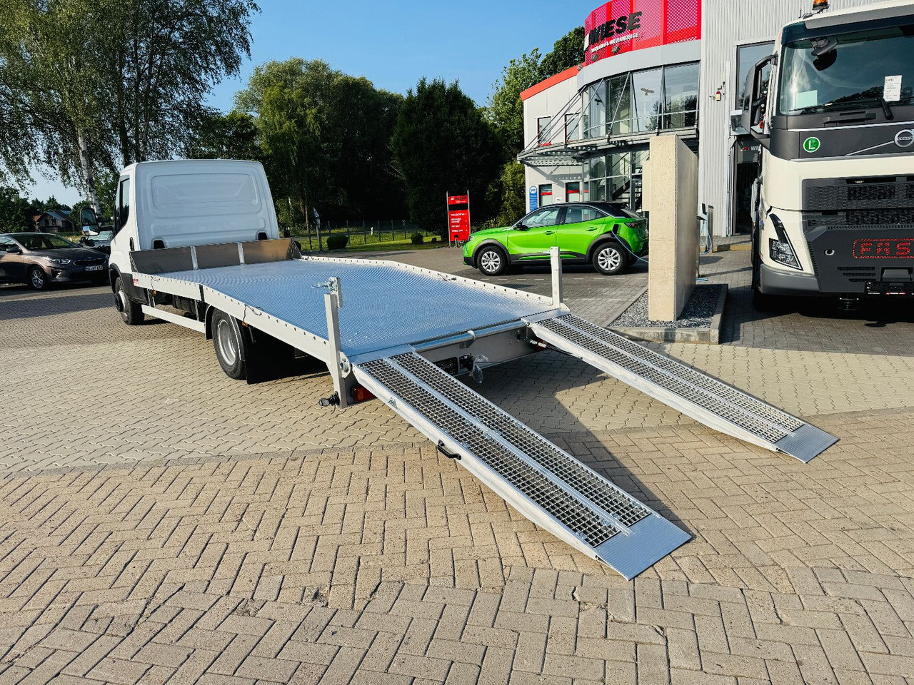 Iveco 70C18HA, Maschinen & Arbeitsbühnentrans. 2940kg! - Tow truck: picture 5 Iveco 70C18HA, Maschinen & Arbeitsbühnentrans. 2940kg! - Tow truck: picture 5