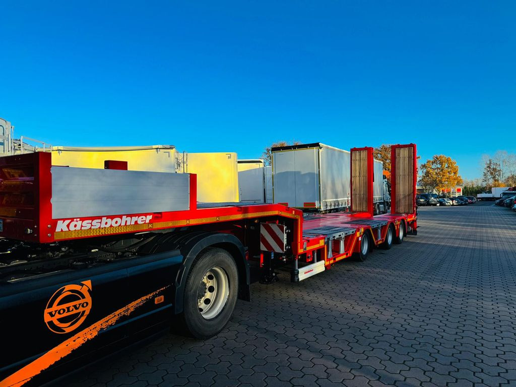 Kässbohrer SLAR3 Ausziehbares Tiefbett mit Radmulden - Low loader semi-trailer: picture 4 Kässbohrer SLAR3 Ausziehbares Tiefbett mit Radmulden - Low loader semi-trailer: picture 4