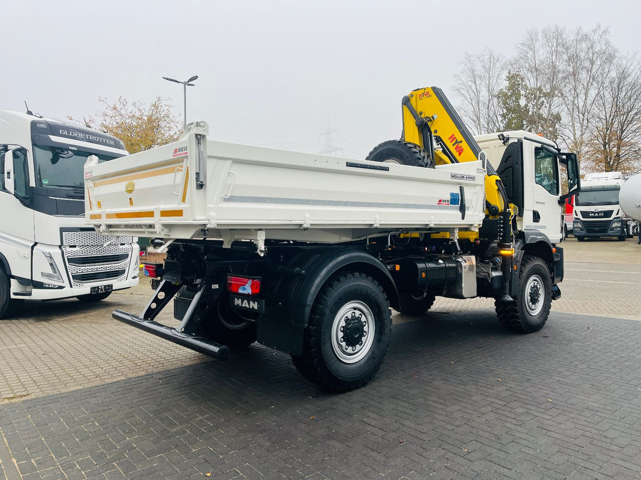 MAN TGM 18.320 4x4 BB Kipper Kran 131 Single Winter - Crane truck: picture 3 MAN TGM 18.320 4x4 BB Kipper Kran 131 Single Winter - Crane truck: picture 3