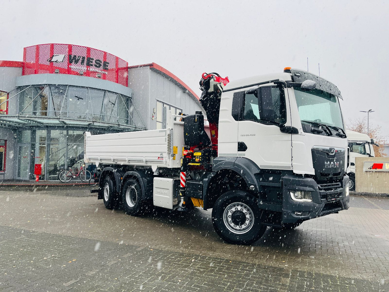 MAN TGS 26.400 6x4 Krankipper Fassi/SOFORT VERFÜGBAR - Tipper, Crane truck: picture 5 MAN TGS 26.400 6x4 Krankipper Fassi/SOFORT VERFÜGBAR - Tipper, Crane truck: picture 5