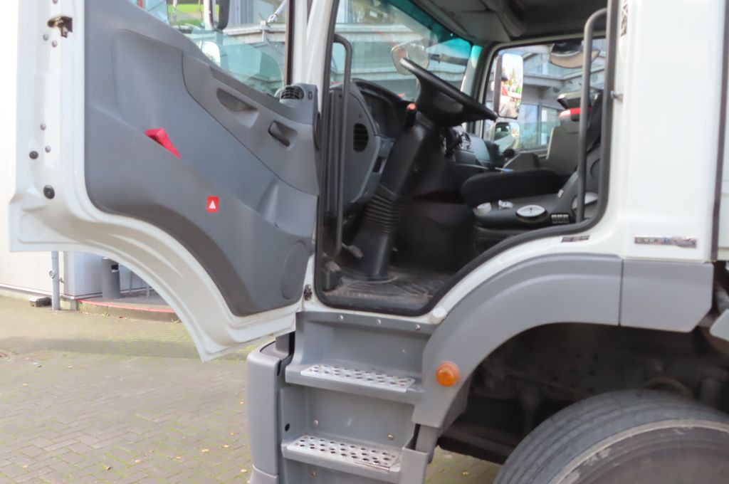 Dropside/ Flatbed truck, Crane truck Mercedes-Benz Axor  1833 L - Glastransporter Kran Palfinger: picture 8