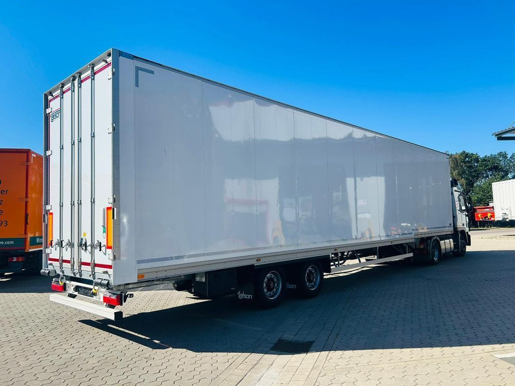 Talson 2-Achs Mega Kofferauflieger Event Trucking - Closed box semi-trailer: picture 2 Talson 2-Achs Mega Kofferauflieger Event Trucking - Closed box semi-trailer: picture 2