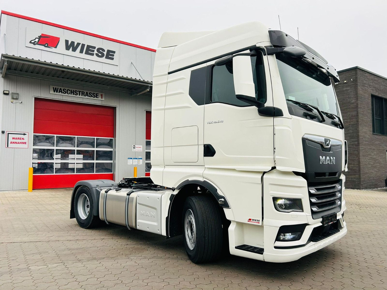 MAN TGX 18.510 4x2 BL Sofort Verfügbar - Tractor unit: picture 1 MAN TGX 18.510 4x2 BL Sofort Verfügbar - Tractor unit: picture 1