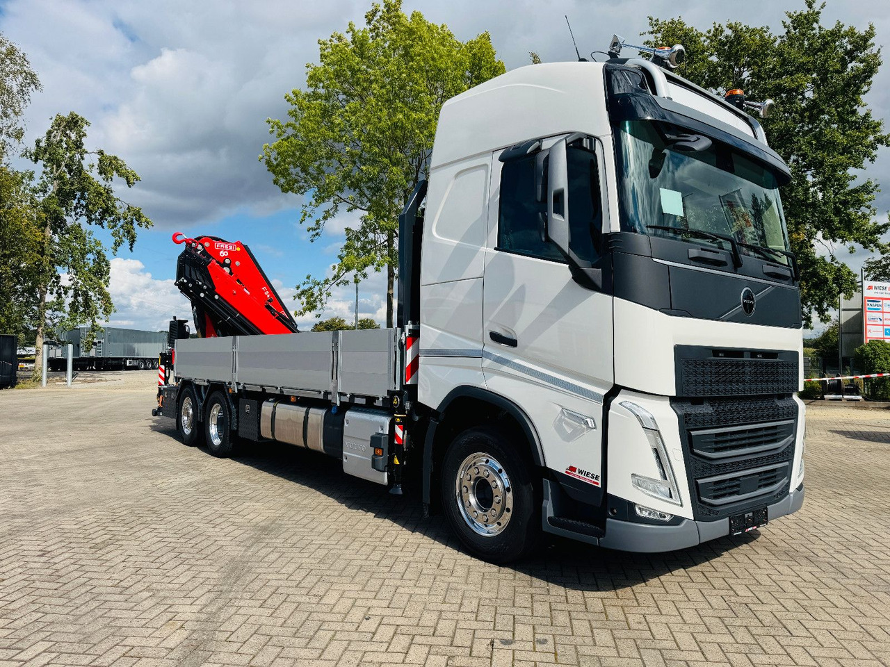 Volvo FH 540 6x2 Container Fassi F545 Heck - Truck, Crane truck: picture 1 Volvo FH 540 6x2 Container Fassi F545 Heck - Truck, Crane truck: picture 1