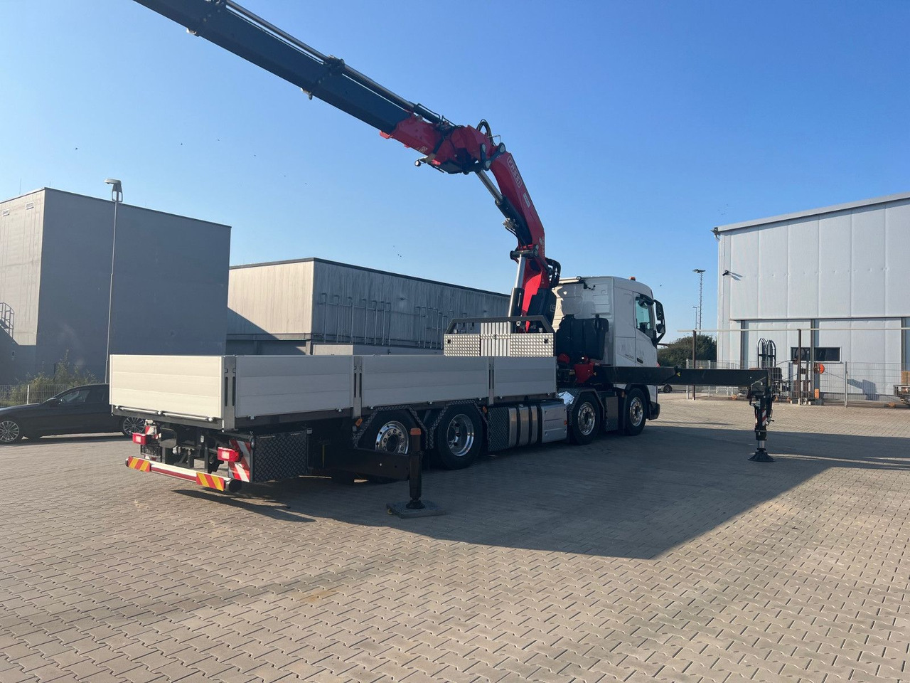 Volvo FH 500 8x2 Kran F710 RA2.26 on lease Volvo FH 500 8x2 Kran F710 RA2.26: picture 7