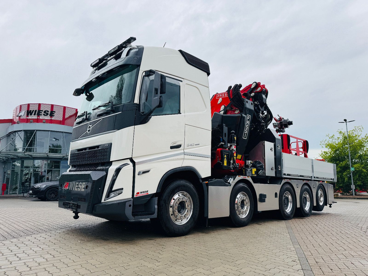 Volvo FH540 10x4 mit F1150 Ladekran, Sattelzugmaschine - Dropside/ Flatbed truck, Crane truck: picture 1 Volvo FH540 10x4 mit F1150 Ladekran, Sattelzugmaschine - Dropside/ Flatbed truck, Crane truck: picture 1