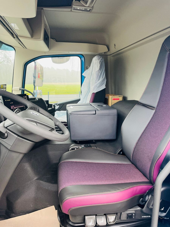 Volvo FMX 500 inkl. F345RB.2.24 & L324 +V20 & Korb on lease Volvo FMX 500 inkl. F345RB.2.24 & L324 +V20 & Korb: picture 11 Volvo FMX 500 inkl. F345RB.2.24 & L324 +V20 & Korb on lease Volvo FMX 500 inkl. F345RB.2.24 & L324 +V20 & Korb: picture 11