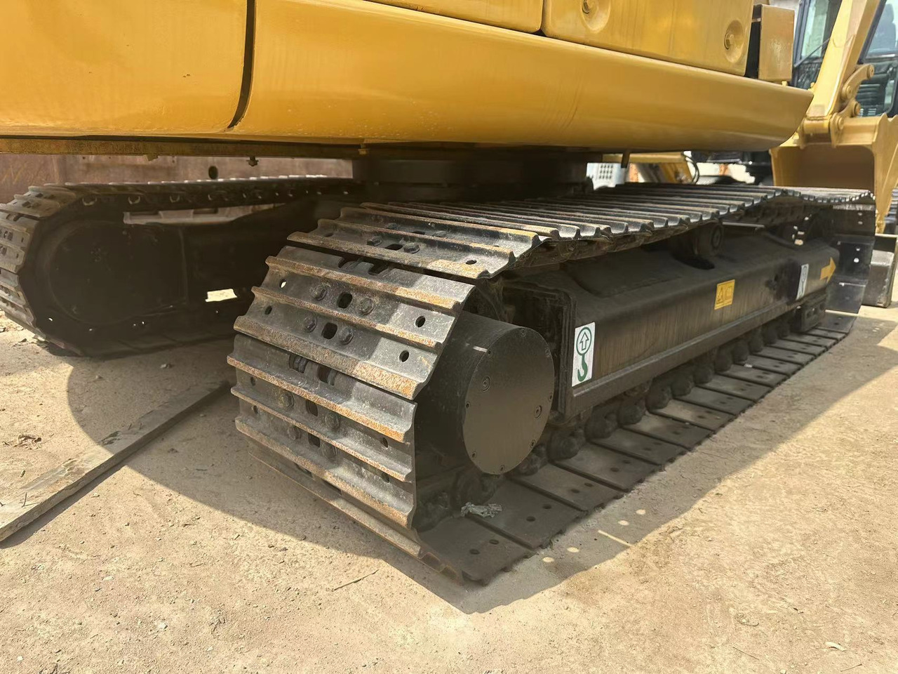 Mini excavator CATERPILLAR 306E2: picture 7