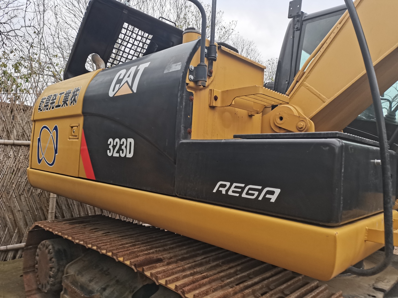 CATERPILLAR 323D - Crawler excavator: picture 4 CATERPILLAR 323D - Crawler excavator: picture 4