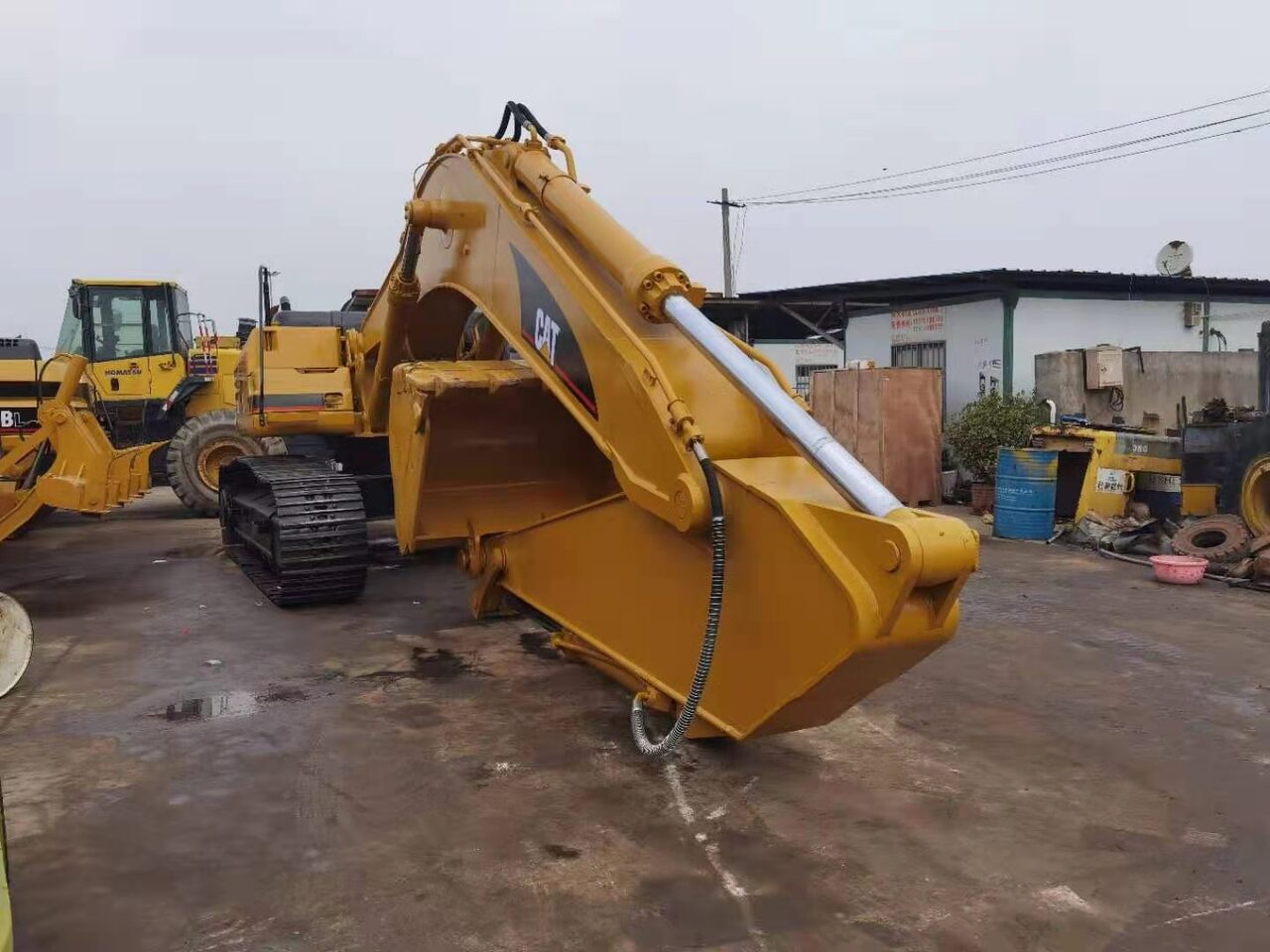 CATERPILLAR 330BL- crawler excavator - Crawler excavator: picture 5 CATERPILLAR 330BL- crawler excavator - Crawler excavator: picture 5