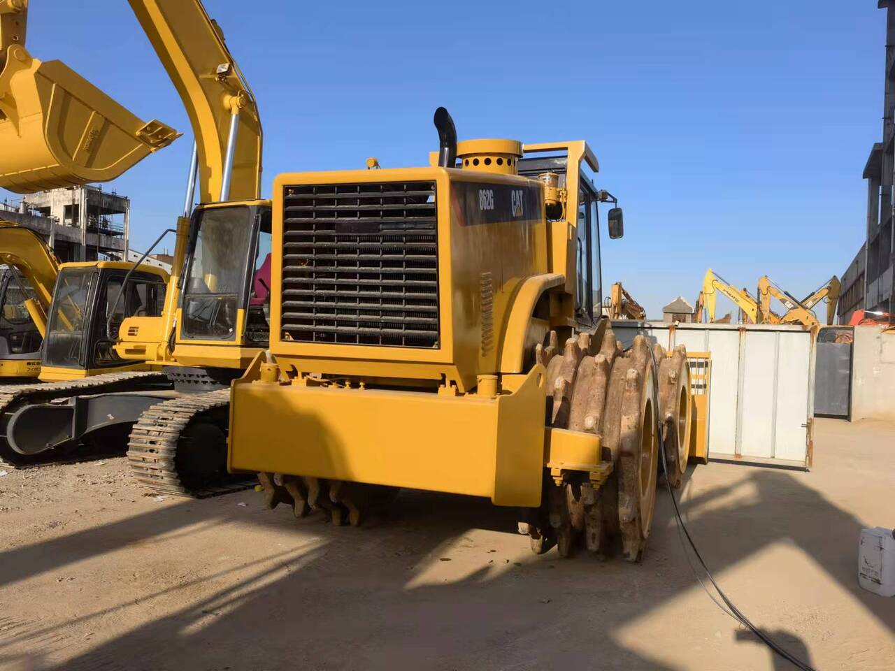 CATERPILLAR 862G - Compact track loader: picture 3 CATERPILLAR 862G - Compact track loader: picture 3