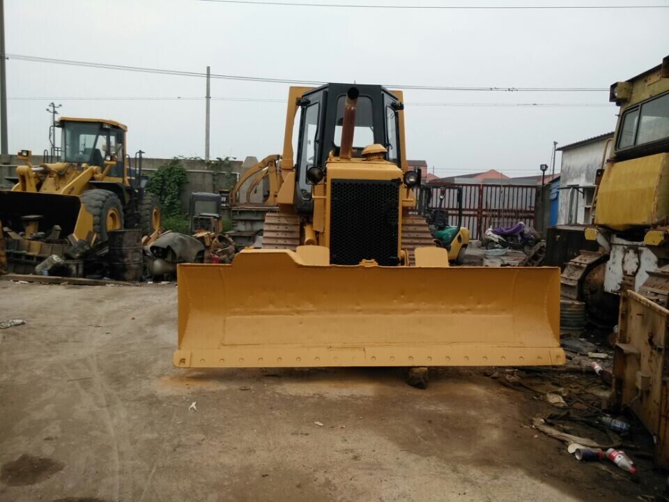 CATERPILLAR D4H - Bulldozer: picture 5 CATERPILLAR D4H - Bulldozer: picture 5