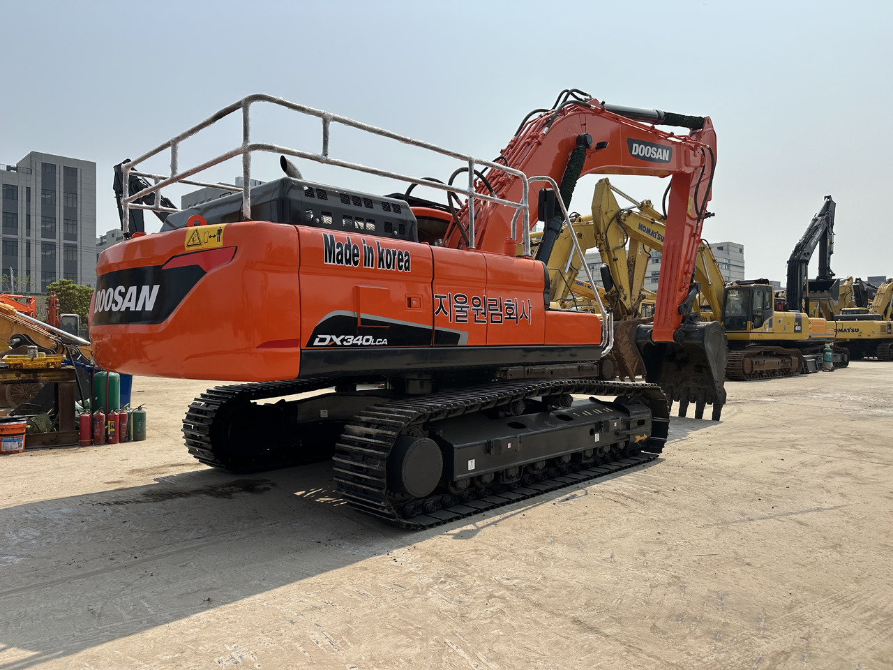 DOOSAN DX340LCA - Crawler excavator: picture 2 DOOSAN DX340LCA - Crawler excavator: picture 2