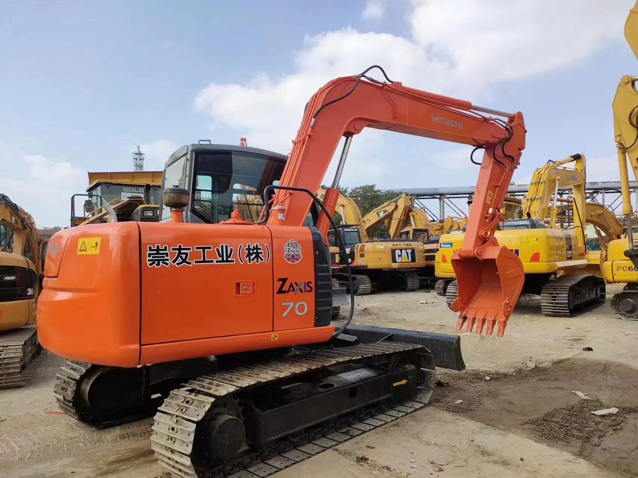 HITACHI ZX70 - Mini excavator: picture 1 HITACHI ZX70 - Mini excavator: picture 1