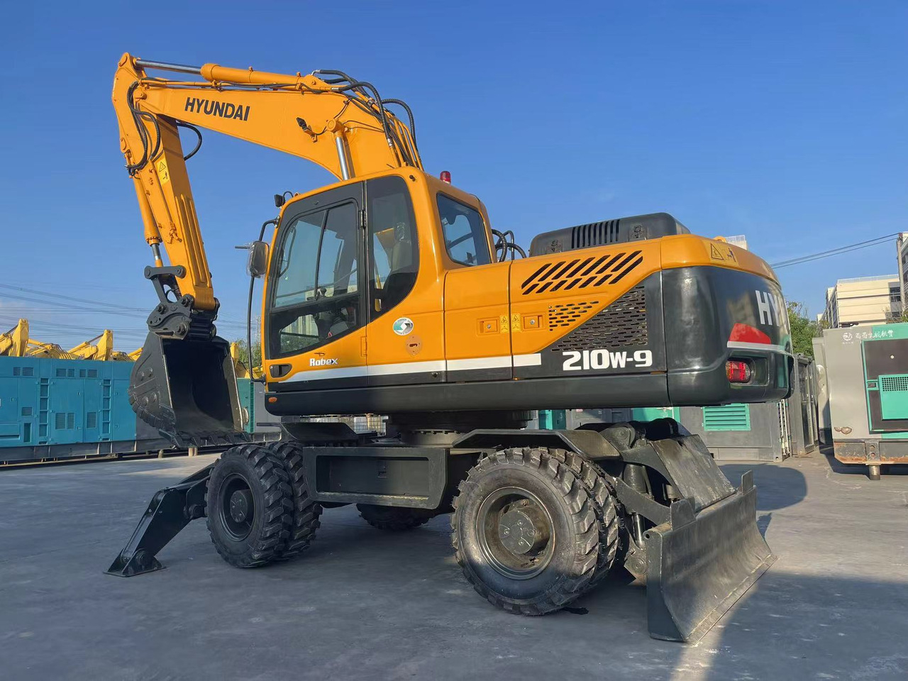 Hyundai R210W-9 - Wheel excavator: picture 5 Hyundai R210W-9 - Wheel excavator: picture 5