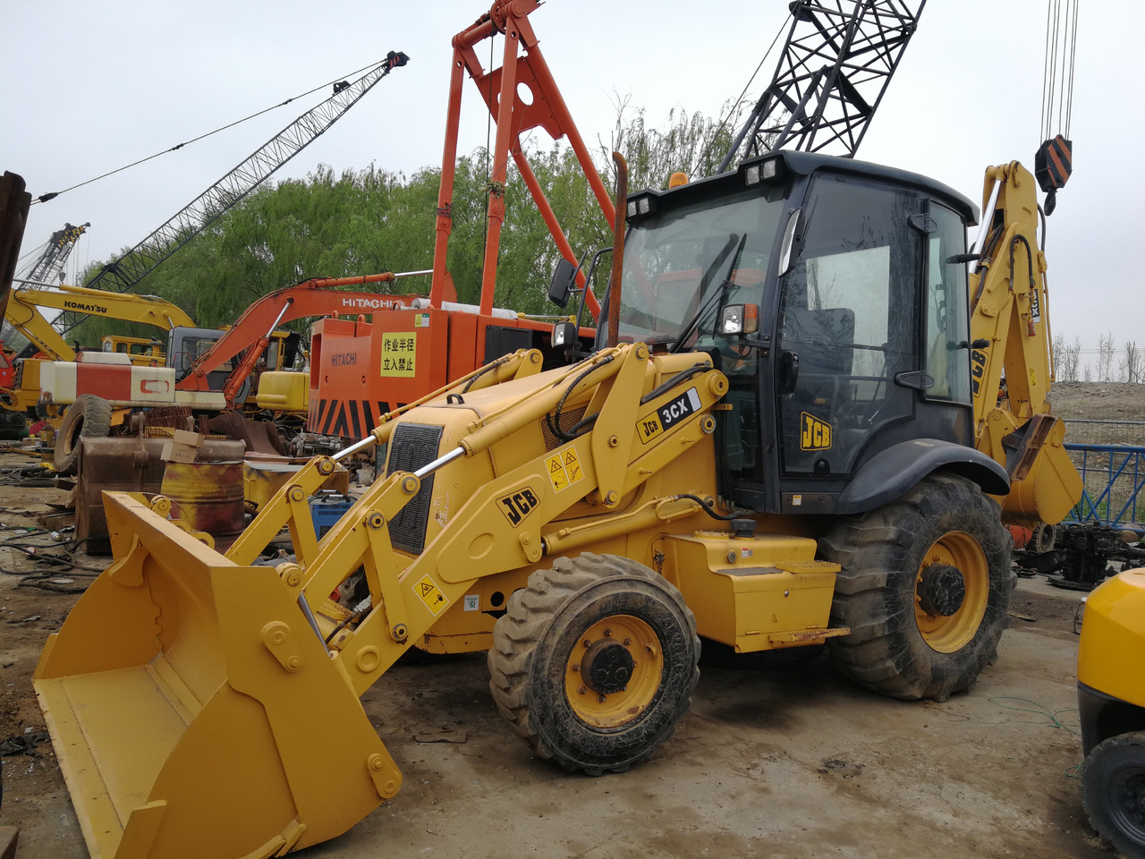 JCB 3CX - Backhoe loader: picture 1 JCB 3CX - Backhoe loader: picture 1