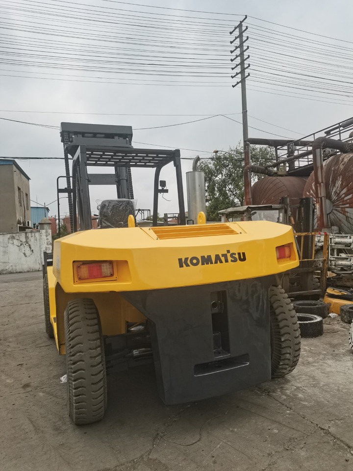 KOMATSU 150 - Forklift: picture 4 KOMATSU 150 - Forklift: picture 4