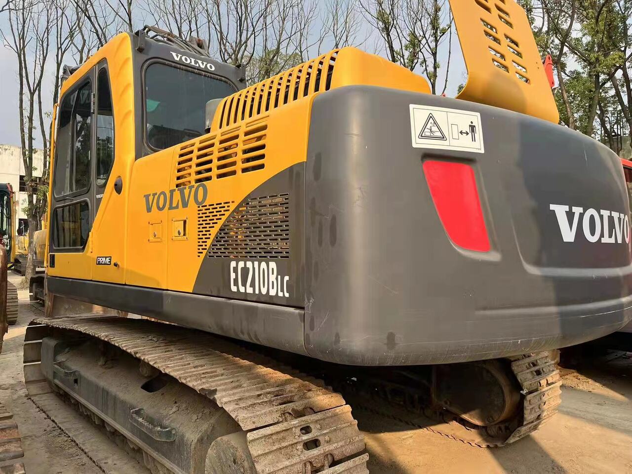 VOLVO EC210BLC - Crawler excavator: picture 3 VOLVO EC210BLC - Crawler excavator: picture 3