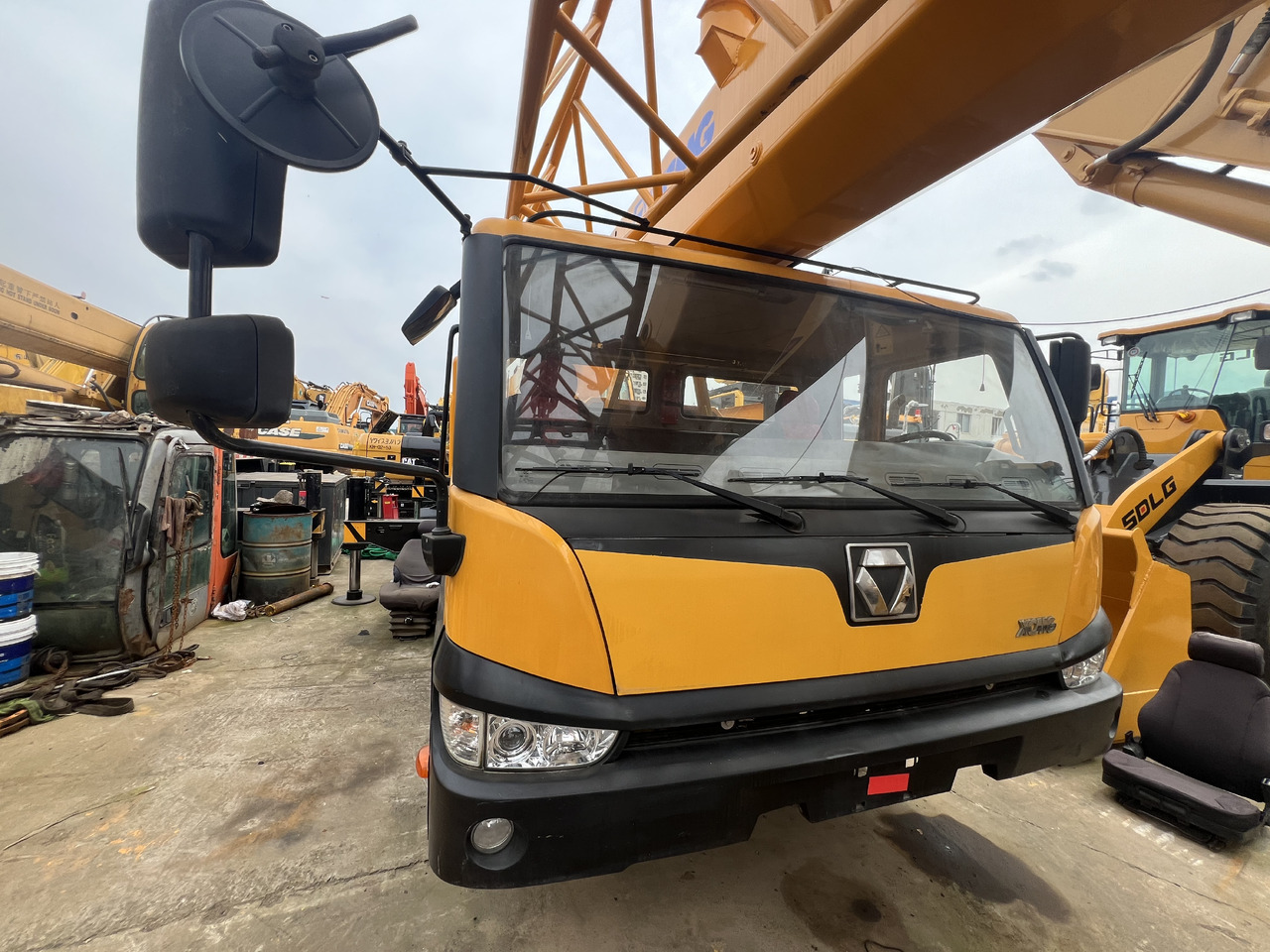 XCMG QY25K - Crane: picture 1 XCMG QY25K - Crane: picture 1