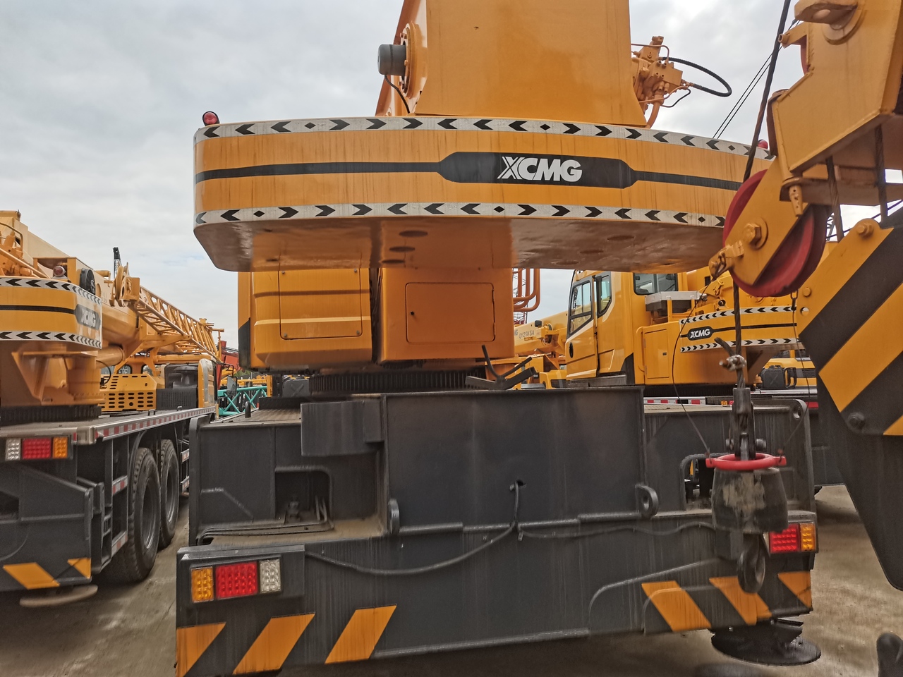 XCMG QY70K - Crane: picture 3 XCMG QY70K - Crane: picture 3