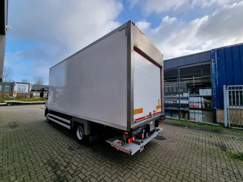 DAF LF 220 Kuhlkoffer/Carrier 750MT MULTITEMP/ LBW/ EURO 6 - Refrigerator truck: picture 5 DAF LF 220 Kuhlkoffer/Carrier 750MT MULTITEMP/ LBW/ EURO 6 - Refrigerator truck: picture 5