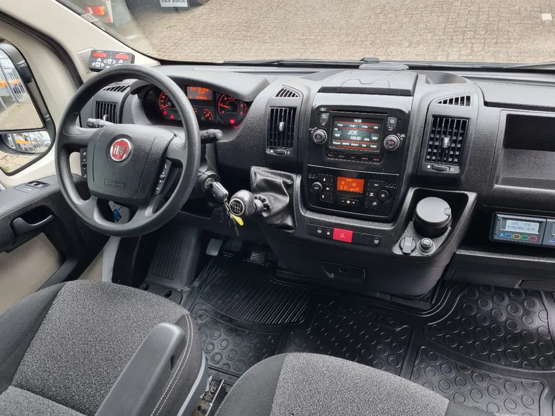 Interior photo 1: Refrigerated van Fiat Ducato Maxi 2.3 JTD Koelwagen Multitemp Xarios 350MT ST 230V