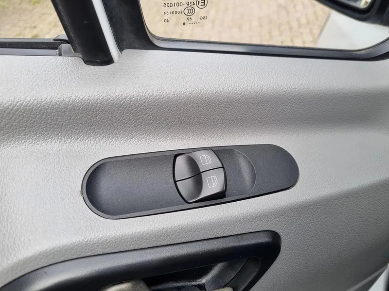 Panel van Mercedes-Benz Sprinter 314 CDI/ L2H2/ Aut./ Airco/ Camera/ Navi: picture 17