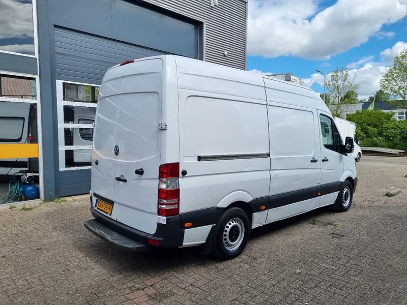 Mercedes-Benz Sprinter 316 CDI Kuhlwagen Thermo-King V300MAX Euro 6 ST 230V - Refrigerated van: picture 2 Mercedes-Benz Sprinter 316 CDI Kuhlwagen Thermo-King V300MAX Euro 6 ST 230V - Refrigerated van: picture 2