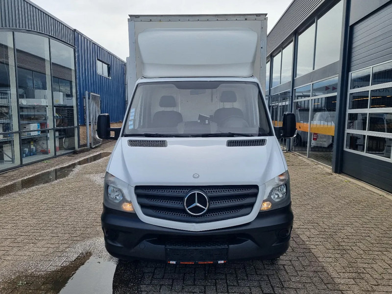 Mercedes-Benz Sprinter 516 CDI Koffer LBW Dhollandia 750KG 24KUB - Box van: picture 3 Mercedes-Benz Sprinter 516 CDI Koffer LBW Dhollandia 750KG 24KUB - Box van: picture 3