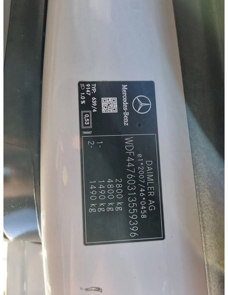 Small van Mercedes-Benz Vito 114 CDI L2 Euro 6 RWD 2.2 CDI: picture 8