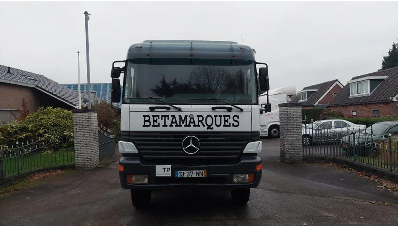 Mercedes-Benz Actros 3235 8x4 Mixer - Concrete mixer truck: picture 5 Mercedes-Benz Actros 3235 8x4 Mixer - Concrete mixer truck: picture 5
