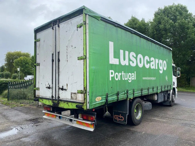 Scania P94-220 MANUAL BOX MECHANIC FUEL PUMP - Curtainsider truck: picture 4 Scania P94-220 MANUAL BOX MECHANIC FUEL PUMP - Curtainsider truck: picture 4