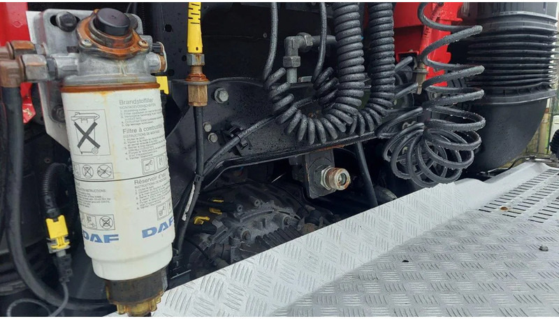 Tractor unit DAF XF 410 HOLLAND TRUCK KIPPER HYDRAULIC AND BLOWER: picture 10