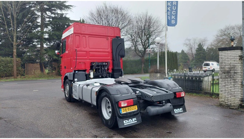 Tractor unit DAF XF 410 HOLLAND TRUCK KIPPER HYDRAULIC AND BLOWER: picture 9