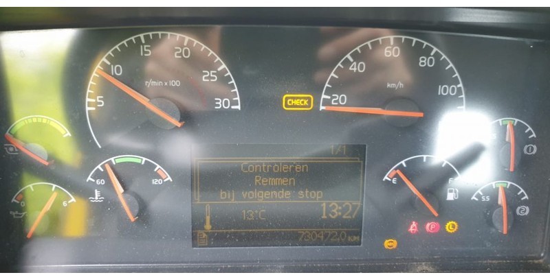 Tractor unit Volvo FH12-420 FH 420 MANUAL BELGIUM TRUCK: picture 7