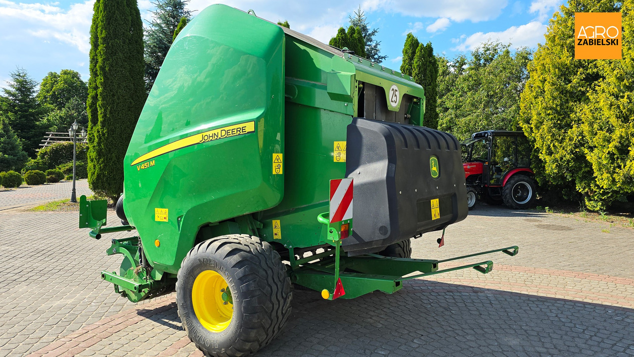 JOHN DEERE - Round baler: picture 5 JOHN DEERE - Round baler: picture 5