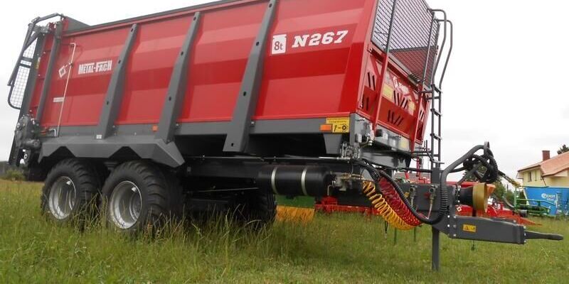 METAL-FACH N267 8T - Manure spreader: picture 3 METAL-FACH N267 8T - Manure spreader: picture 3