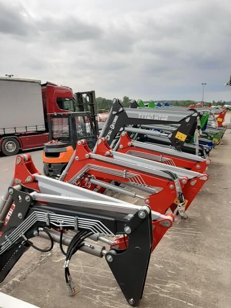 Metal-Technik für DEUTZ-FAHR AGROTRON 90,100 - Front loader for tractor: picture 2 Metal-Technik für DEUTZ-FAHR AGROTRON 90,100 - Front loader for tractor: picture 2