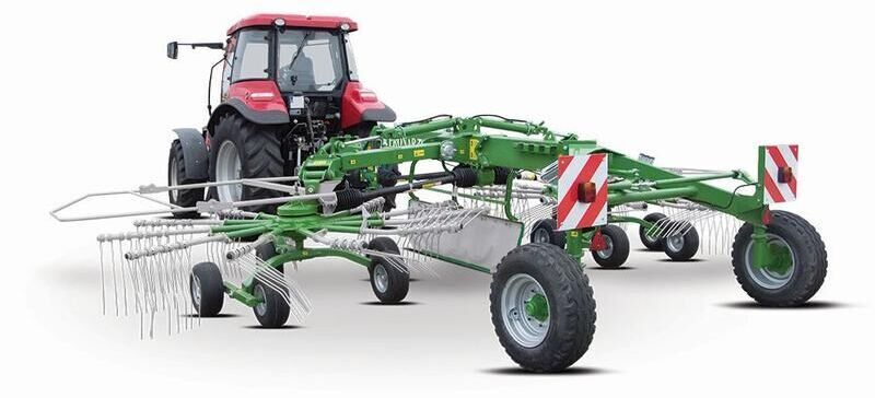 PRONAR ZKP690 - Tedder/ Rake: picture 2 PRONAR ZKP690 - Tedder/ Rake: picture 2